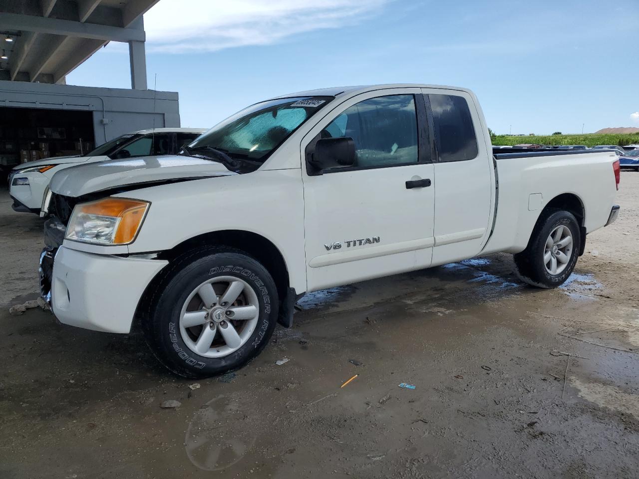 NISSAN TITAN S 2011