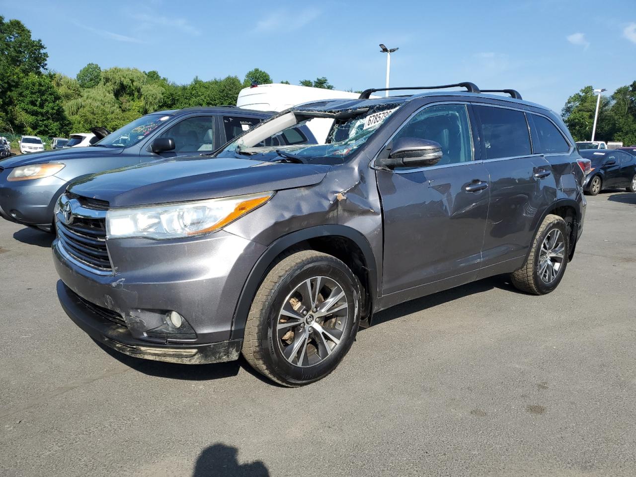 TOYOTA HIGHLANDER 2016