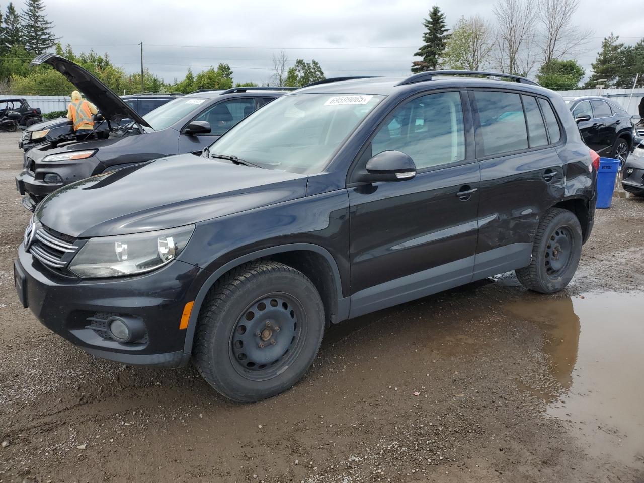 VOLKSWAGEN TIGUAN COM 2016
