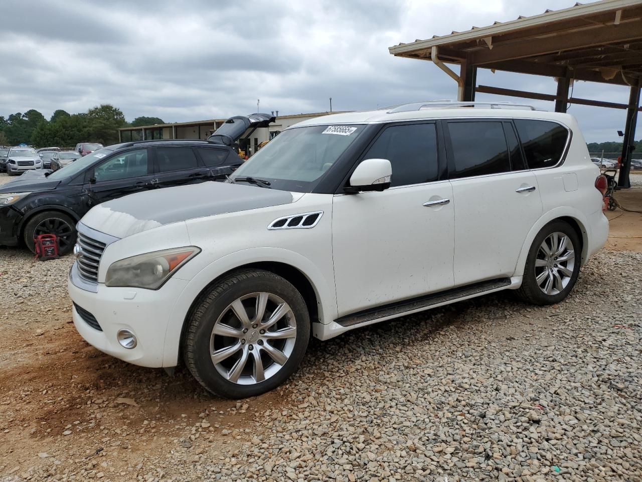 INFINITI QX56 2012