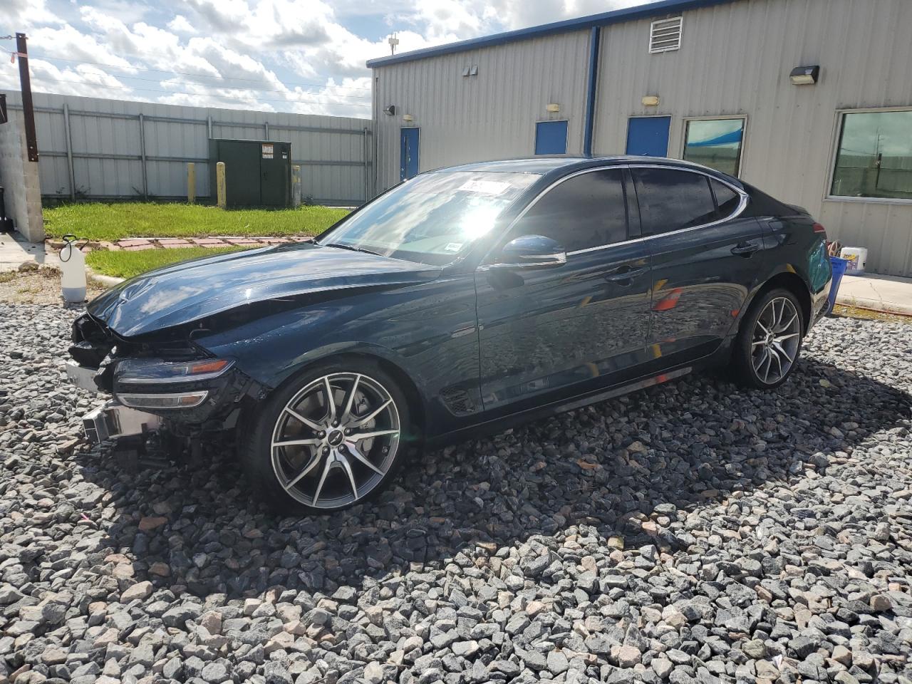 GENESIS G70 BASE 2025