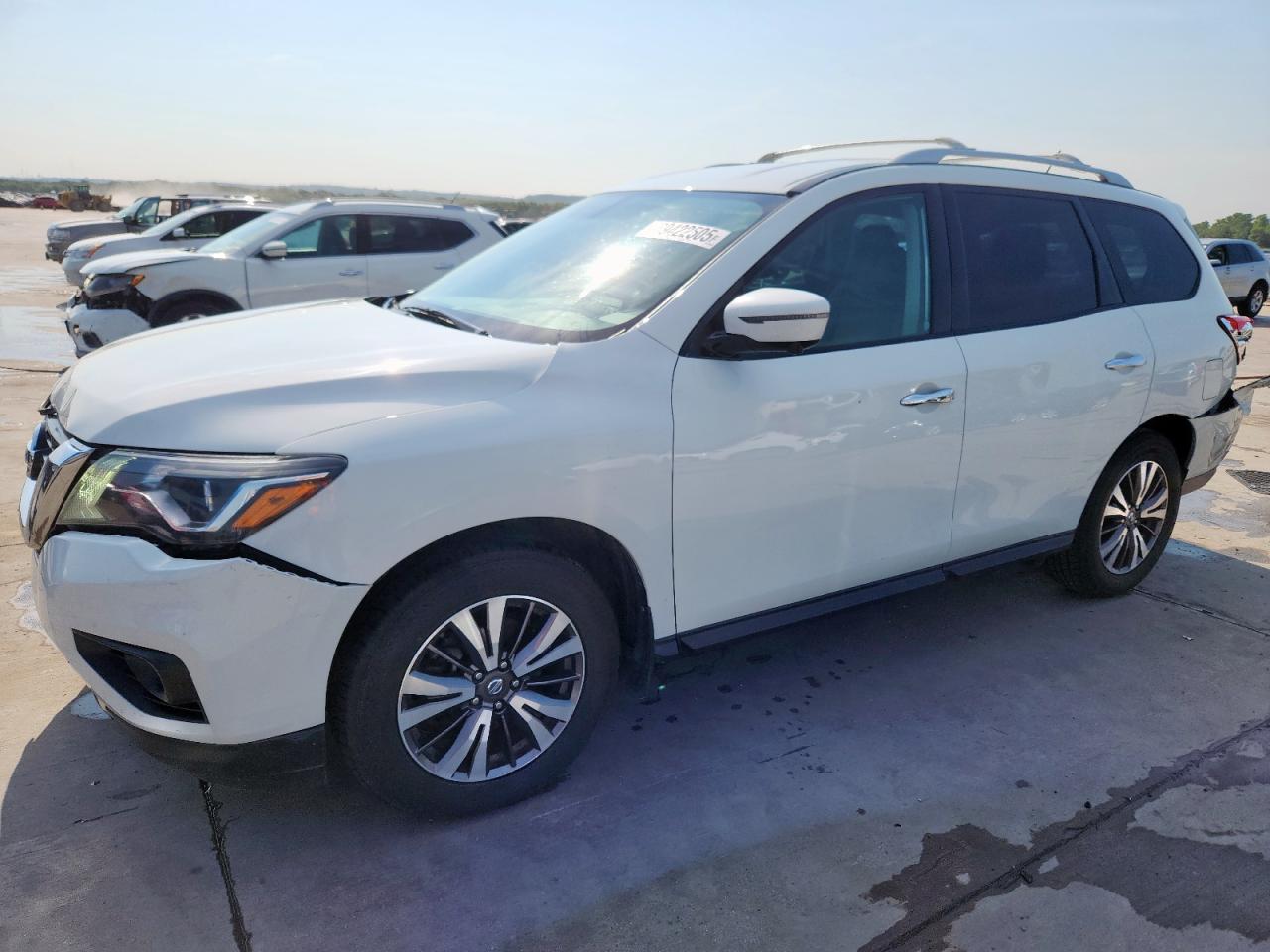 NISSAN PATHFINDER 2017