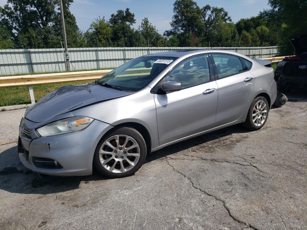 DODGE DART LIMIT 2015