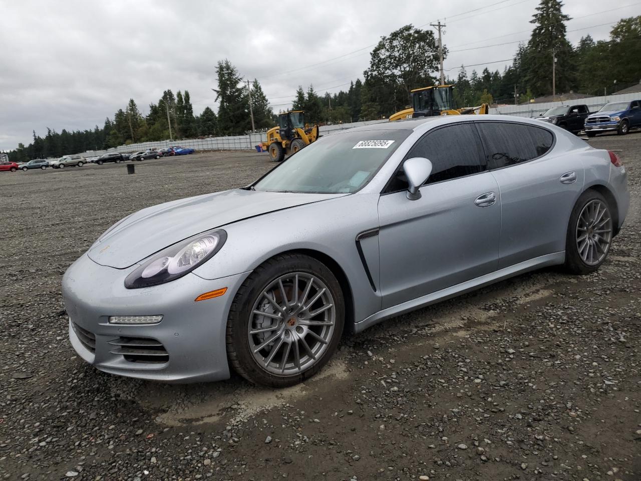 PORSCHE PANAMERA 2 2014