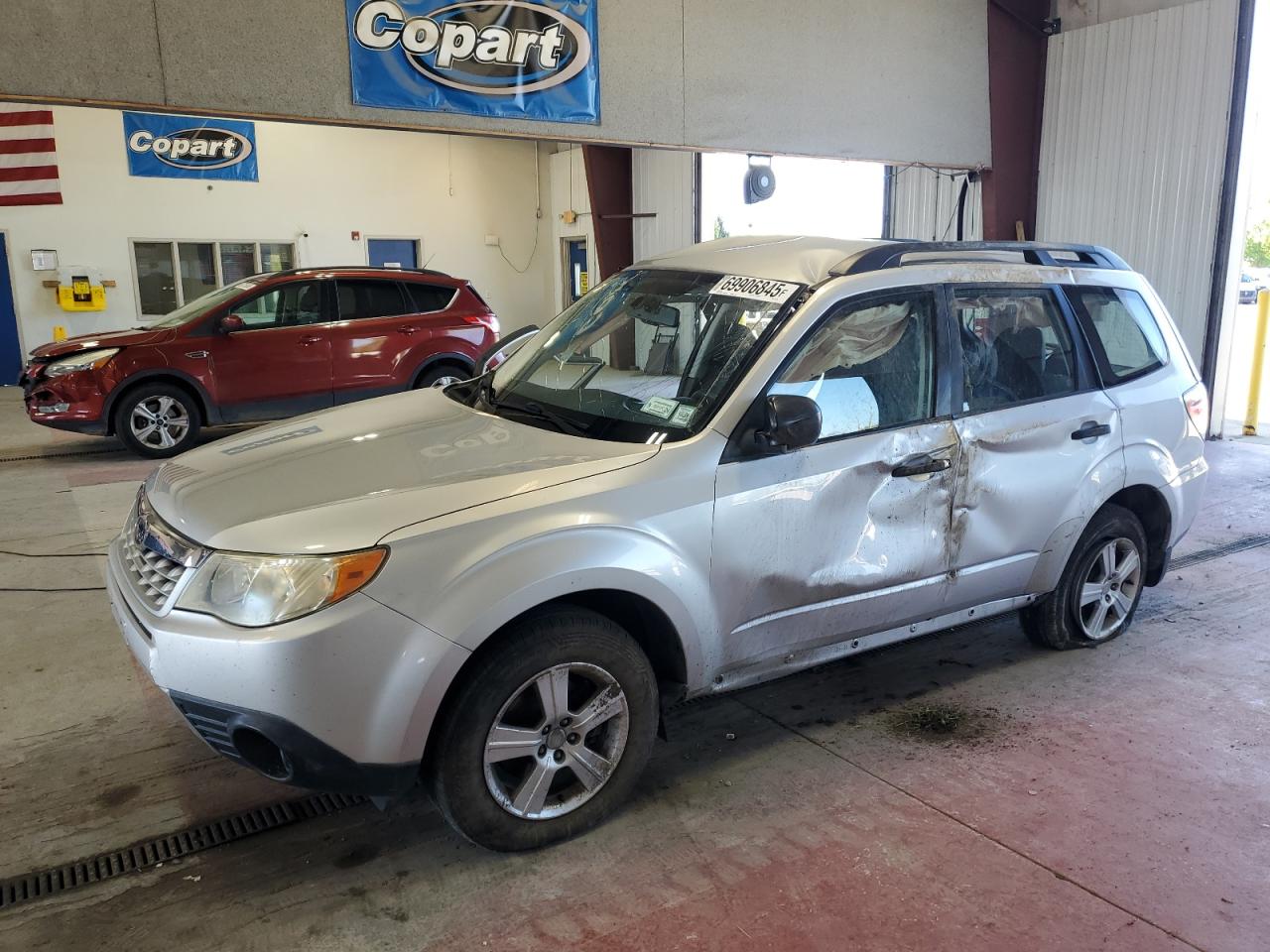 SUBARU FORESTER 2 2011