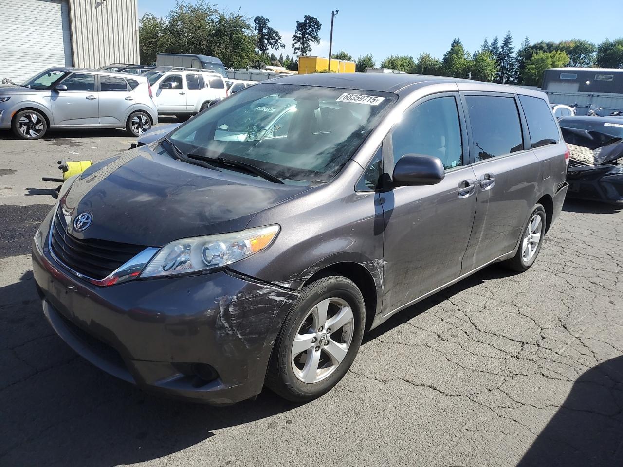 TOYOTA SIENNA BAS 2012
