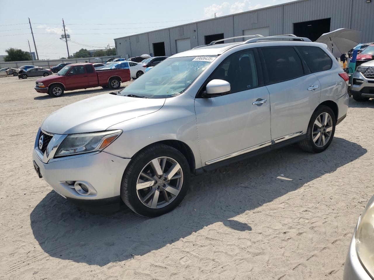 NISSAN PATHFINDER 2016