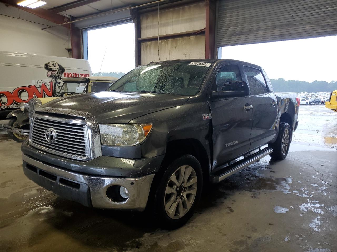 TOYOTA TUNDRA CRE 2011