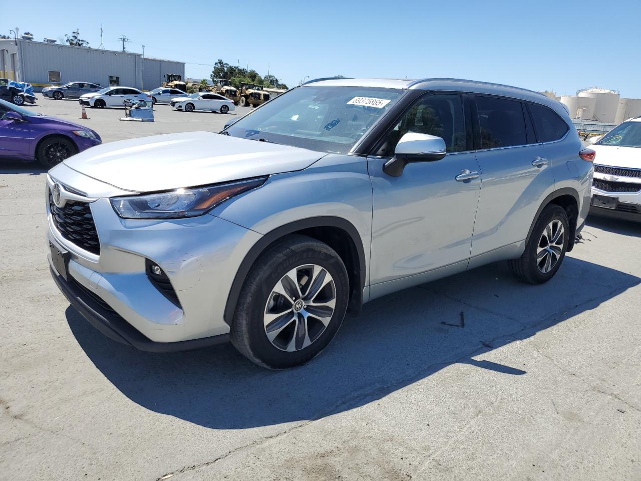 TOYOTA HIGHLANDER XLE 2020