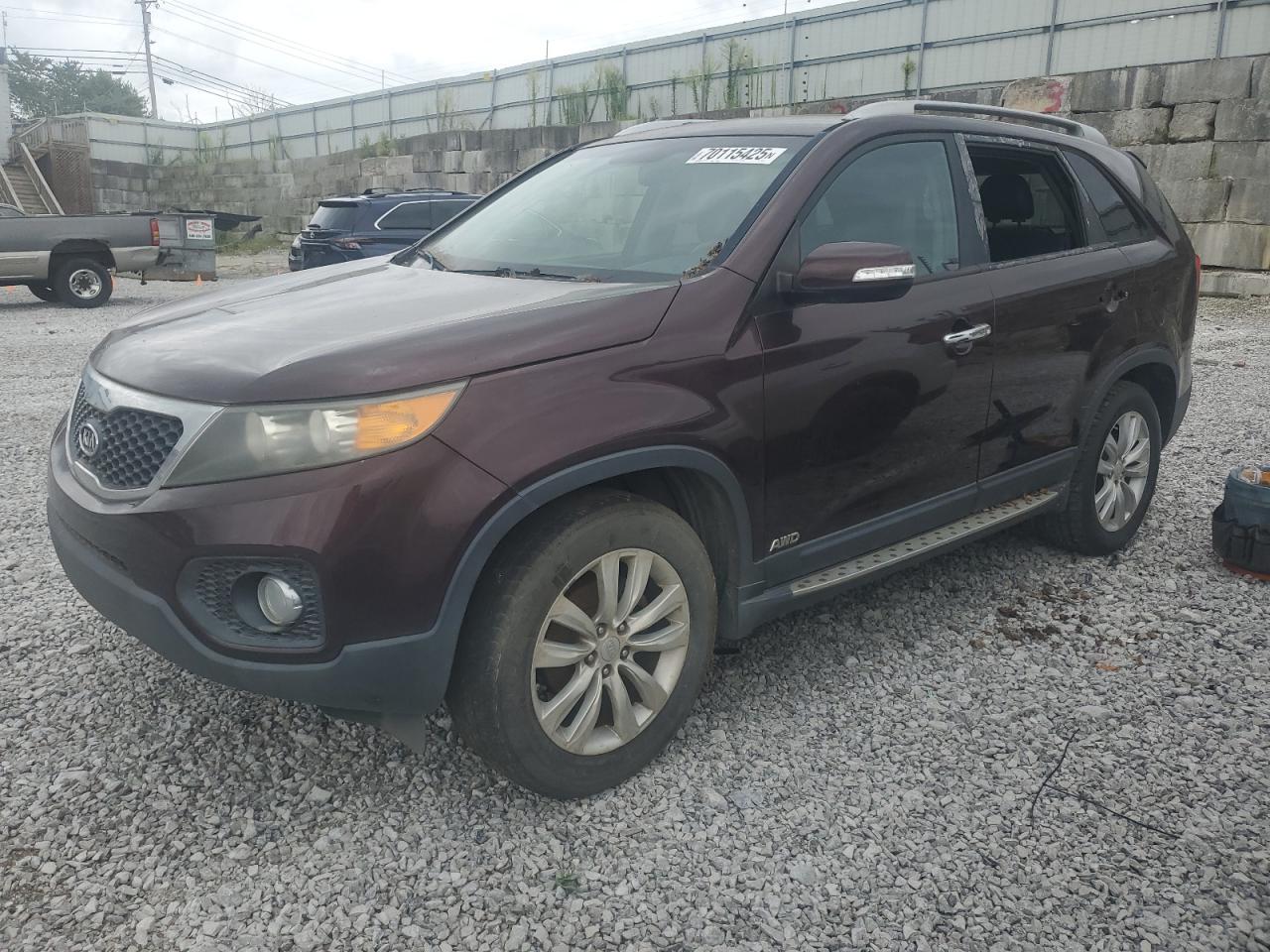 KIA SORENTO EX 2011