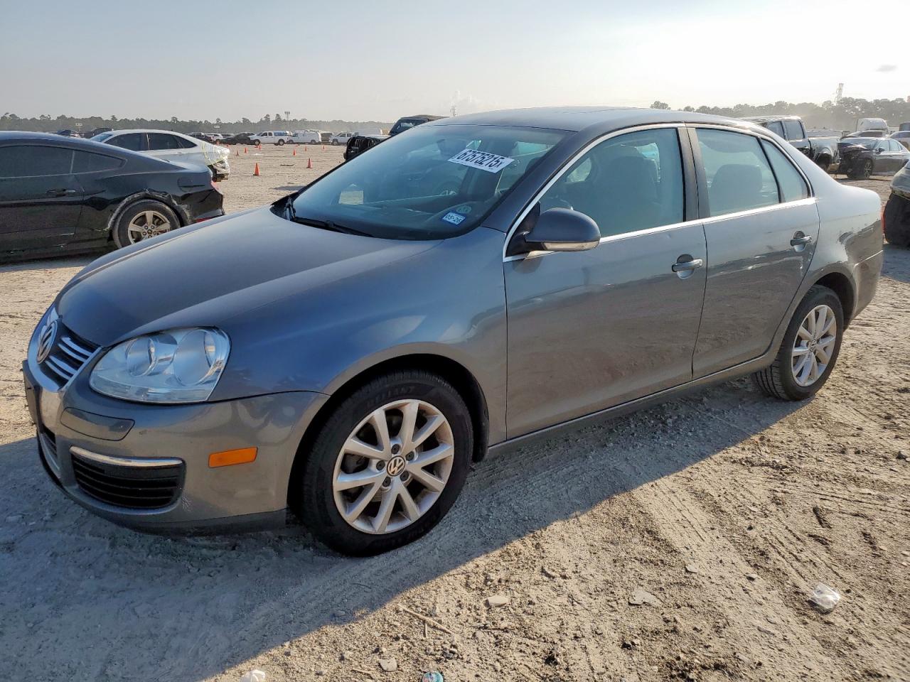 VOLKSWAGEN JETTA SE 2010