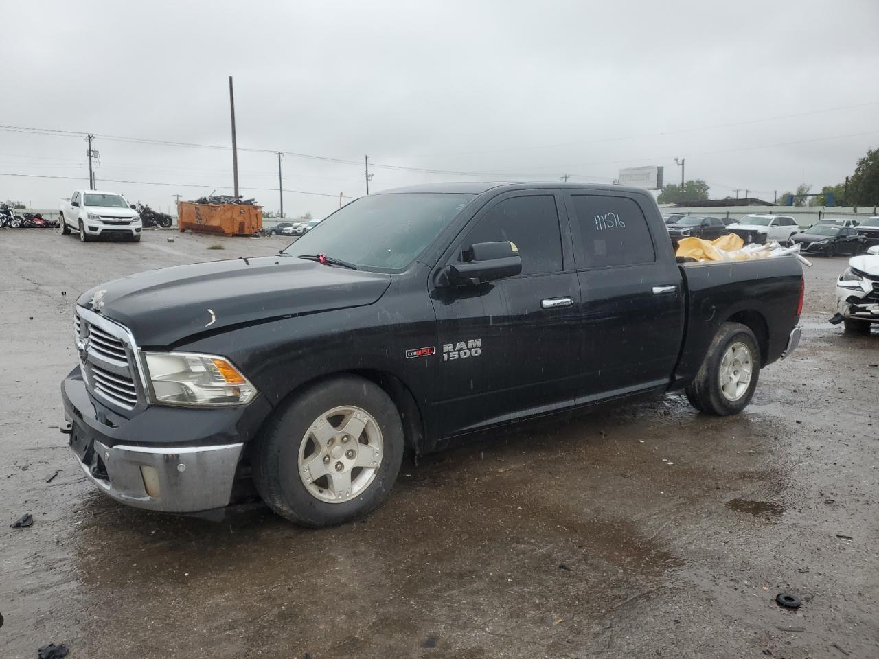 RAM 1500 SLT 2016