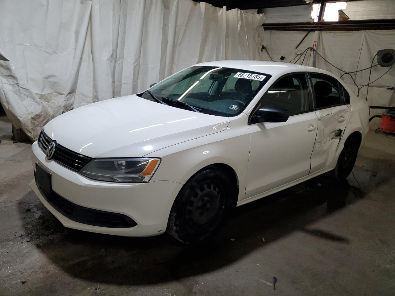 VOLKSWAGEN JETTA BASE 2012