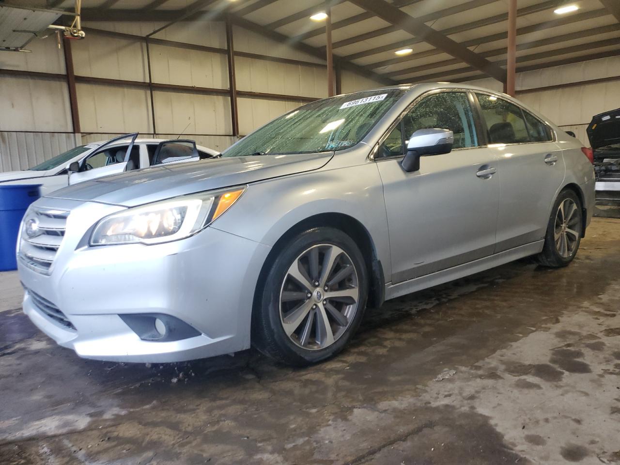 SUBARU LEGACY 2.5 2015