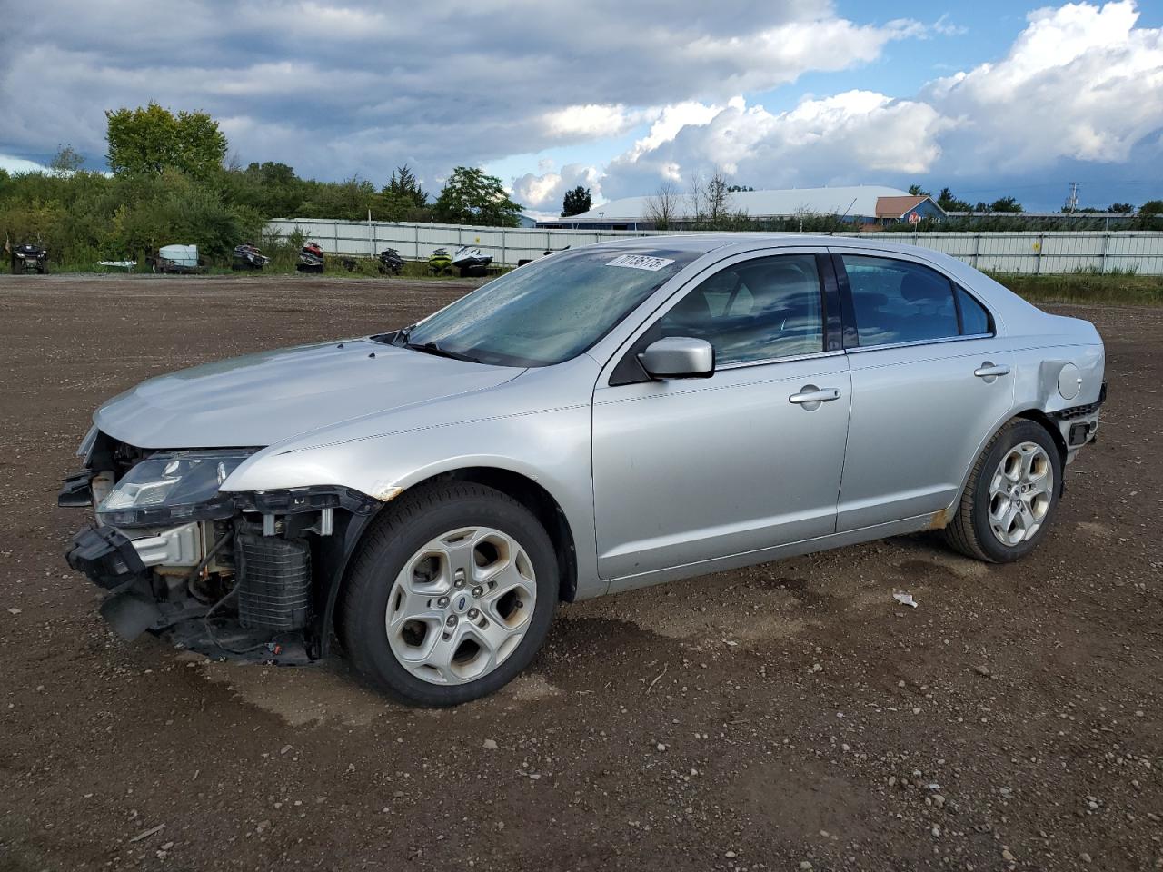 FORD FUSION SE 2011