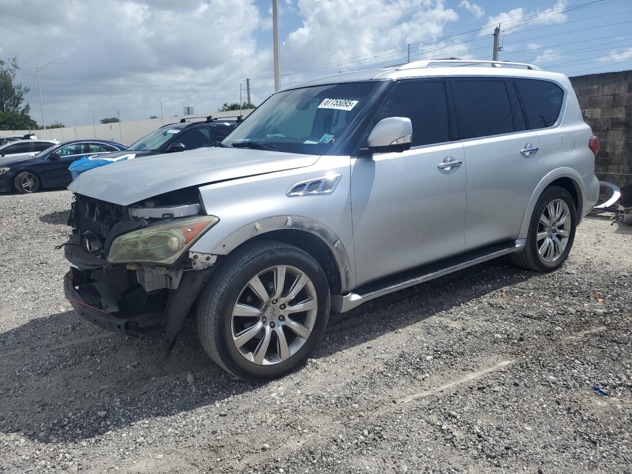 INFINITI QX56 2012