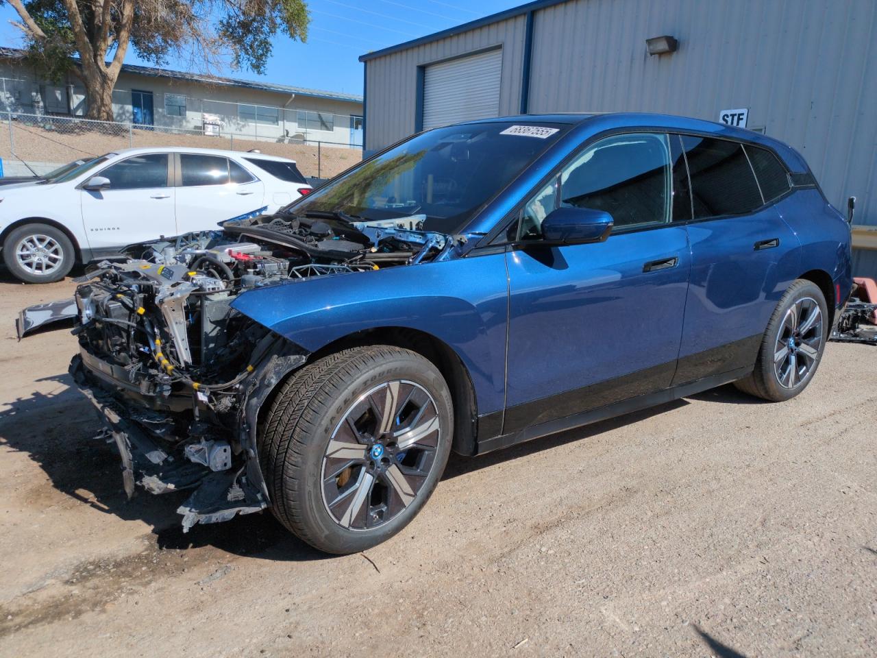 BMW IX XDRIVE5 2024