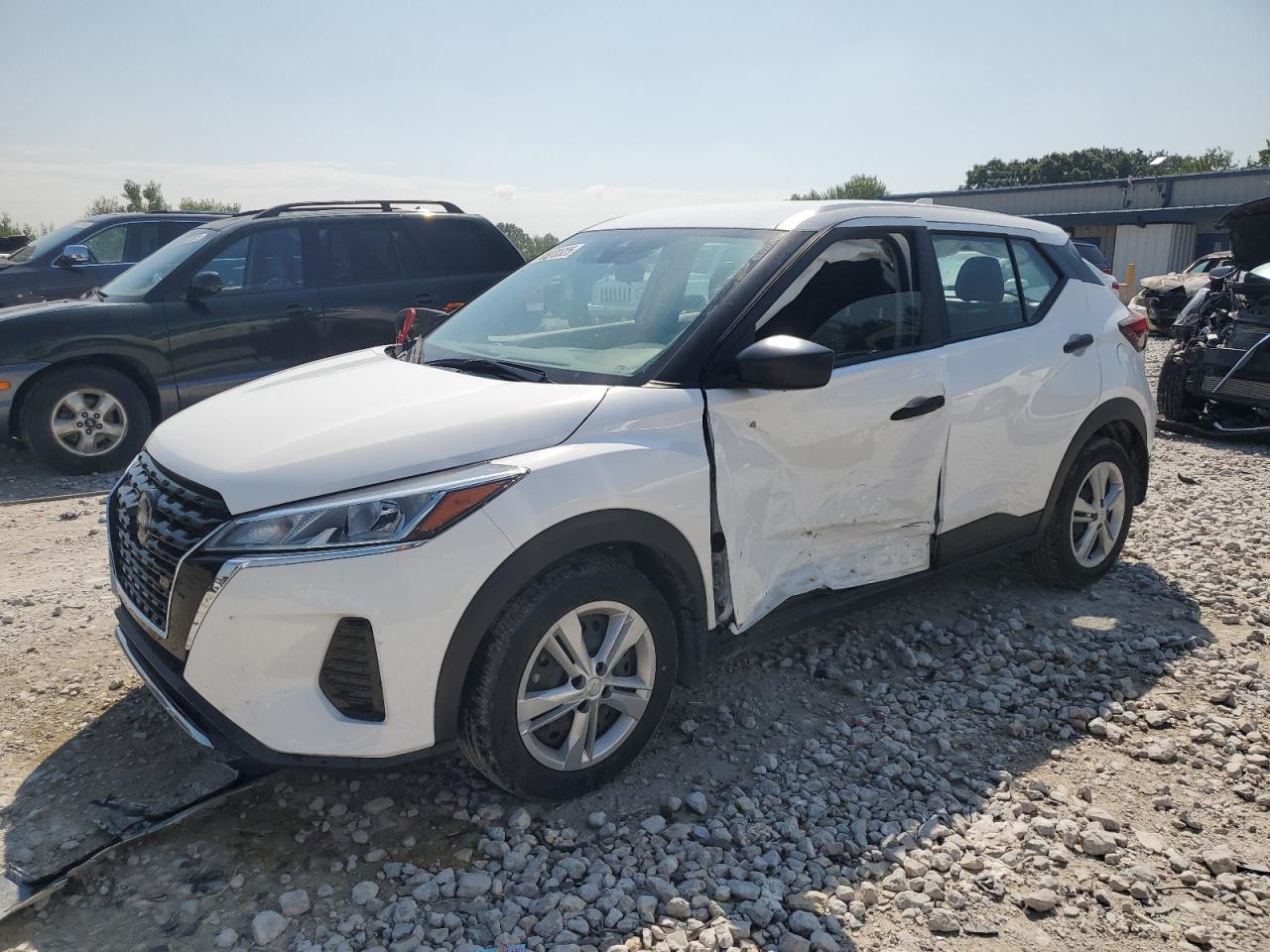 NISSAN KICKS S 2023