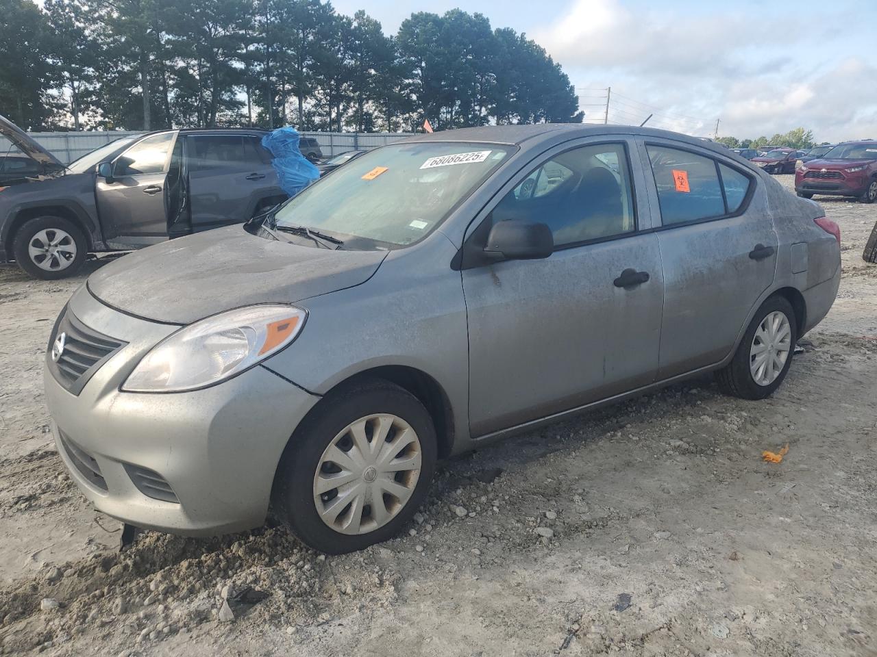 NISSAN VERSA S 2014