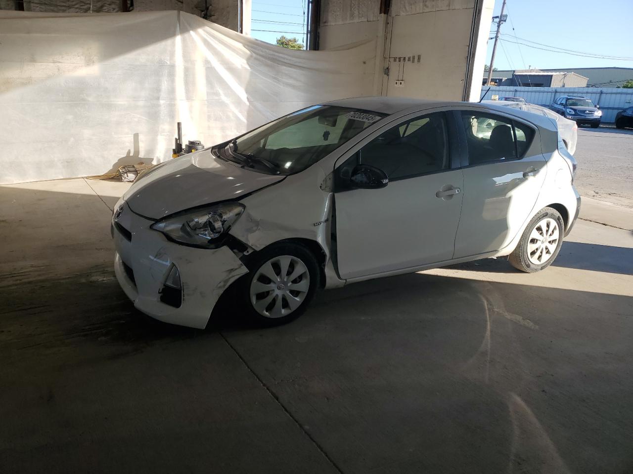 TOYOTA PRIUS C 2013