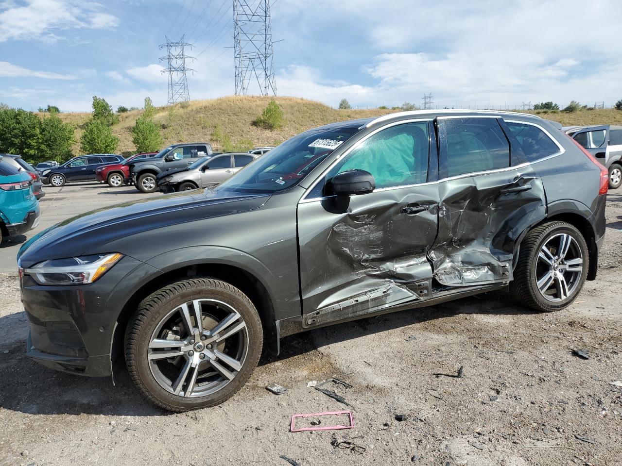 VOLVO XC60 T5 MOMENTUM 2018
