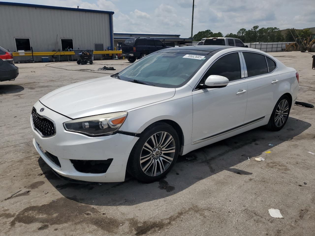 KIA CADENZA PR 2015
