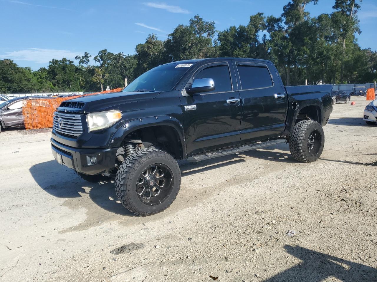TOYOTA TUNDRA CRE 2017