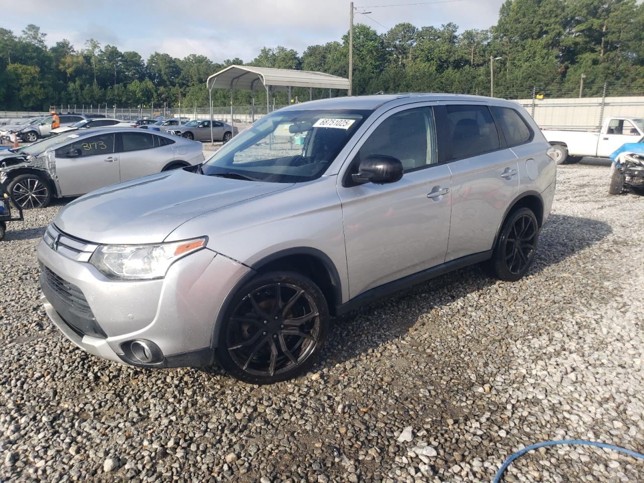 MITSUBISHI OUTLANDER 2015