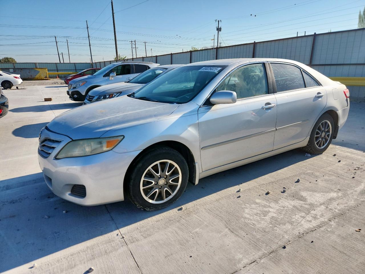 TOYOTA CAMRY BASE 2010