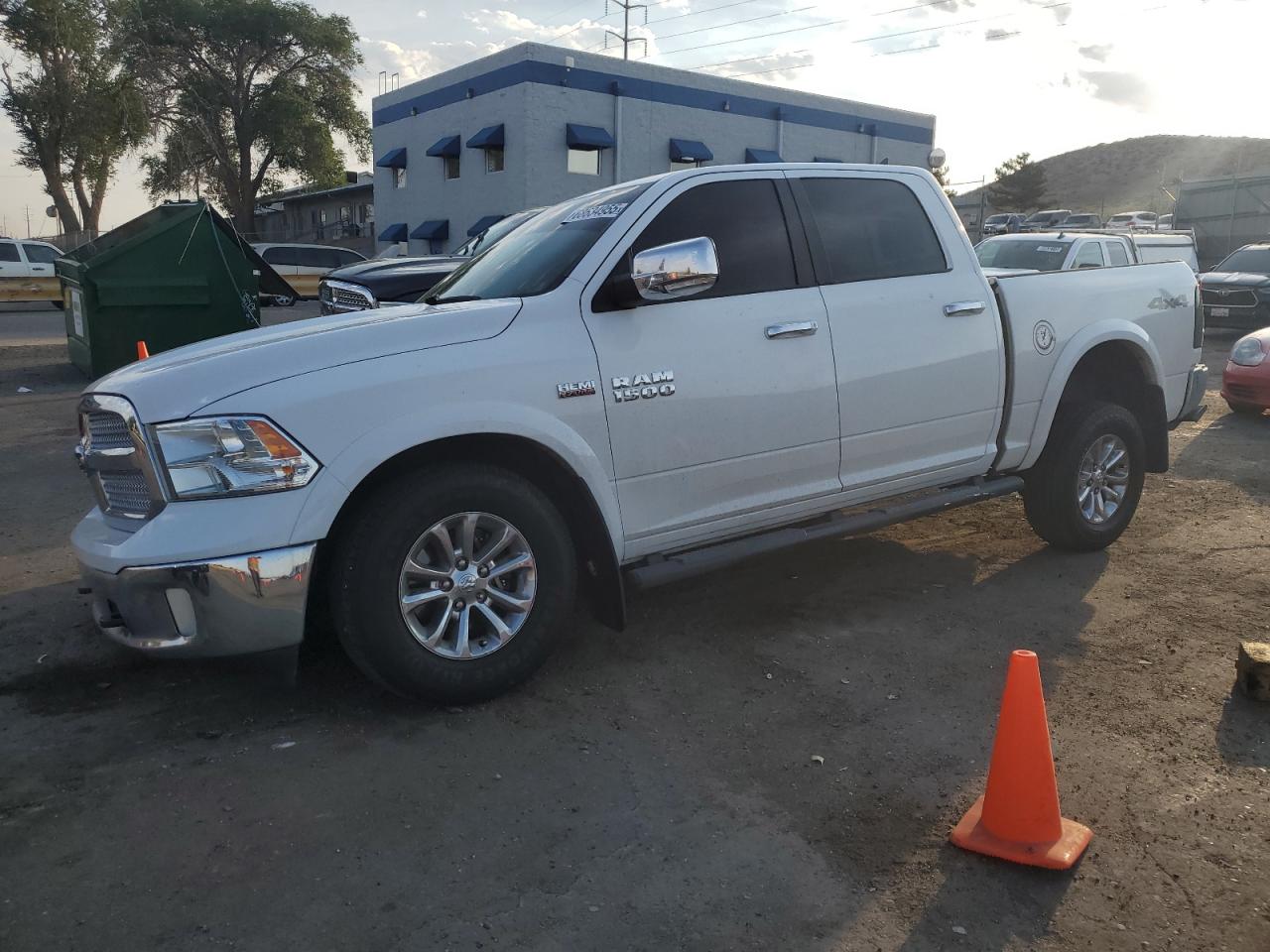 RAM 1500 SLT 2018