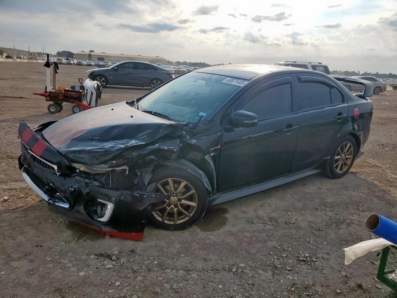 MITSUBISHI LANCER ES 2016
