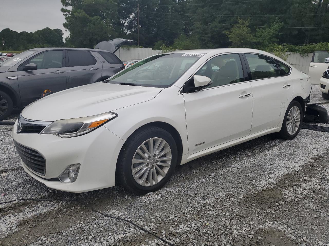 TOYOTA AVALON HYB 2015