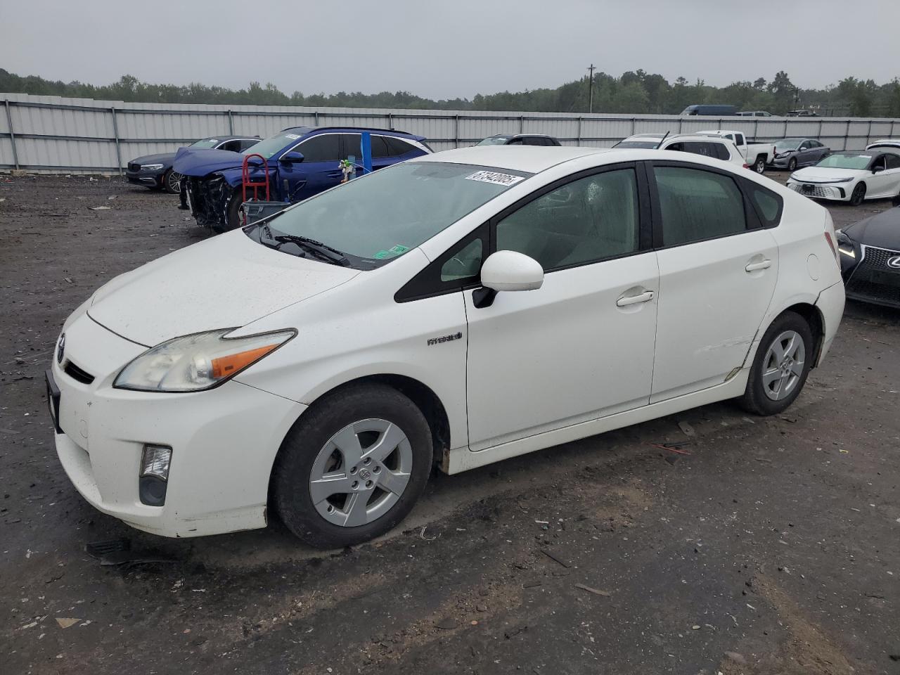 TOYOTA PRIUS 2011