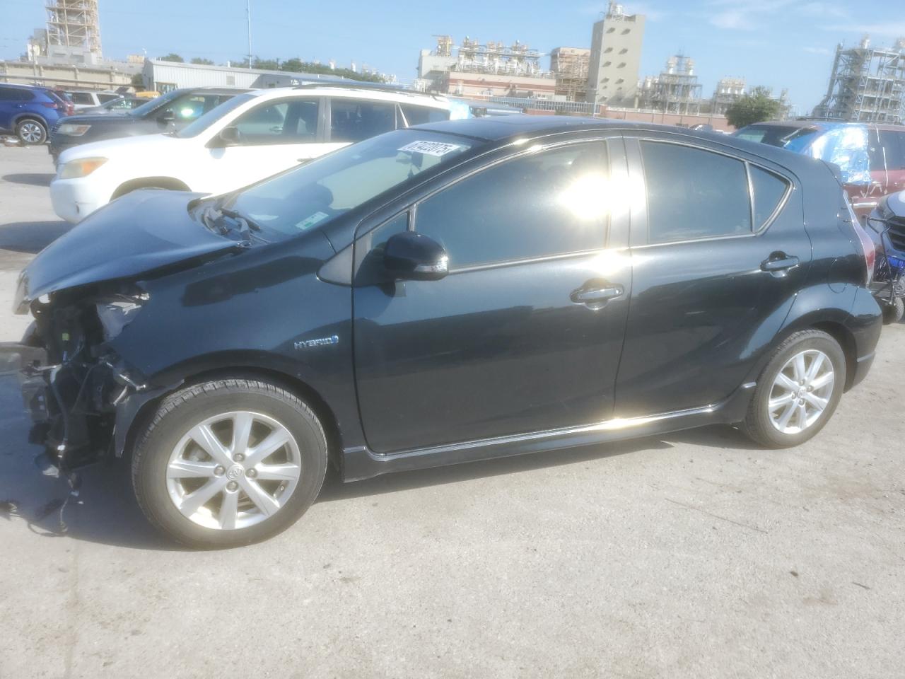 TOYOTA PRIUS C 2017