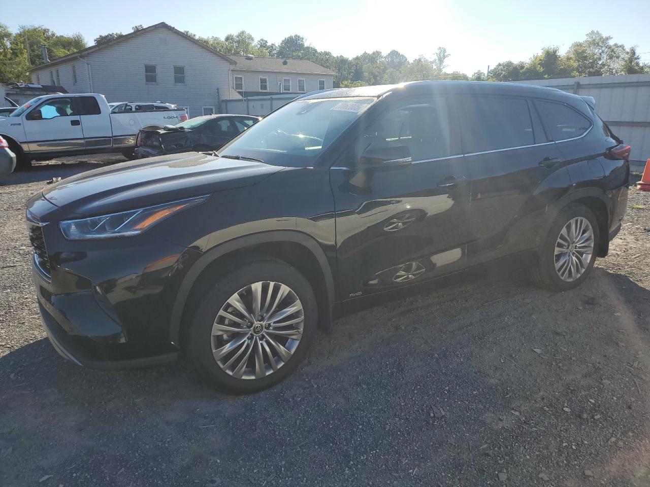 TOYOTA HIGHLANDER HYBRID PLATINUM 2022
