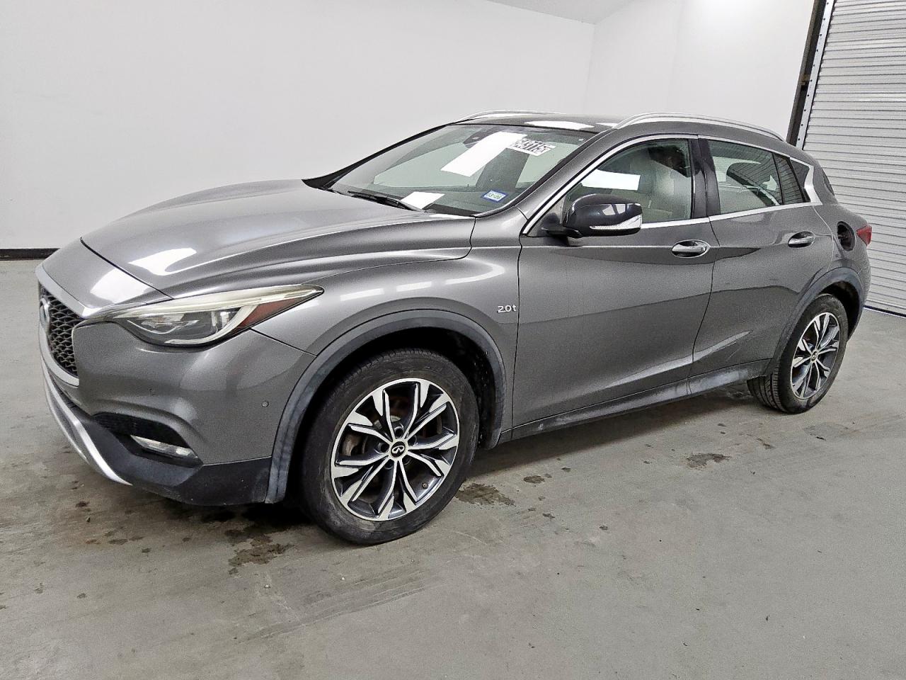 INFINITI QX30 BASE 2018