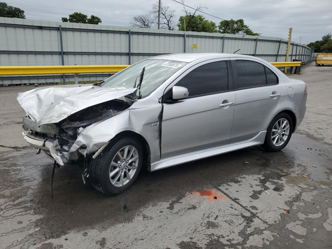 MITSUBISHI LANCER ES 2016