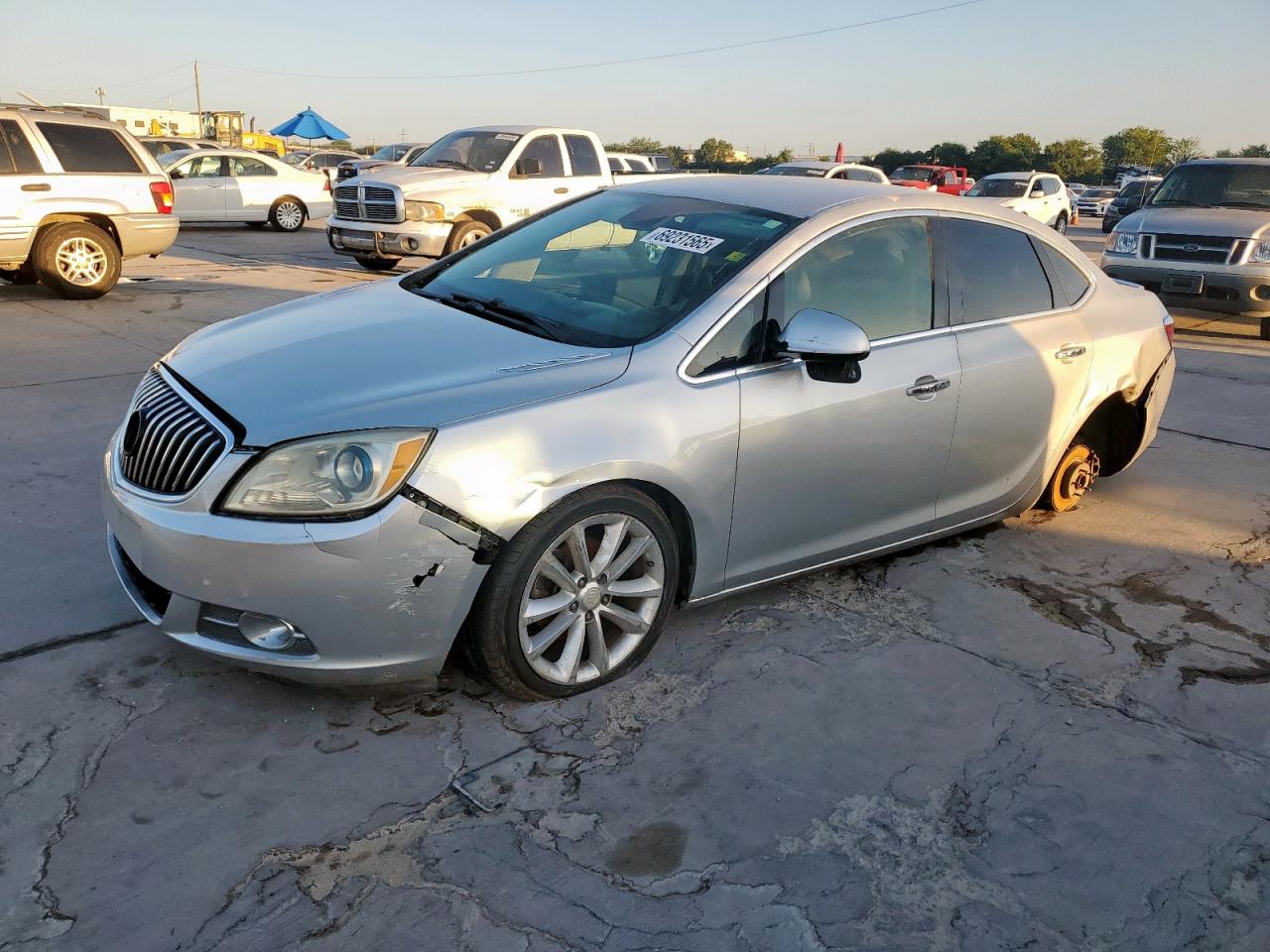 BUICK VERANO 2013