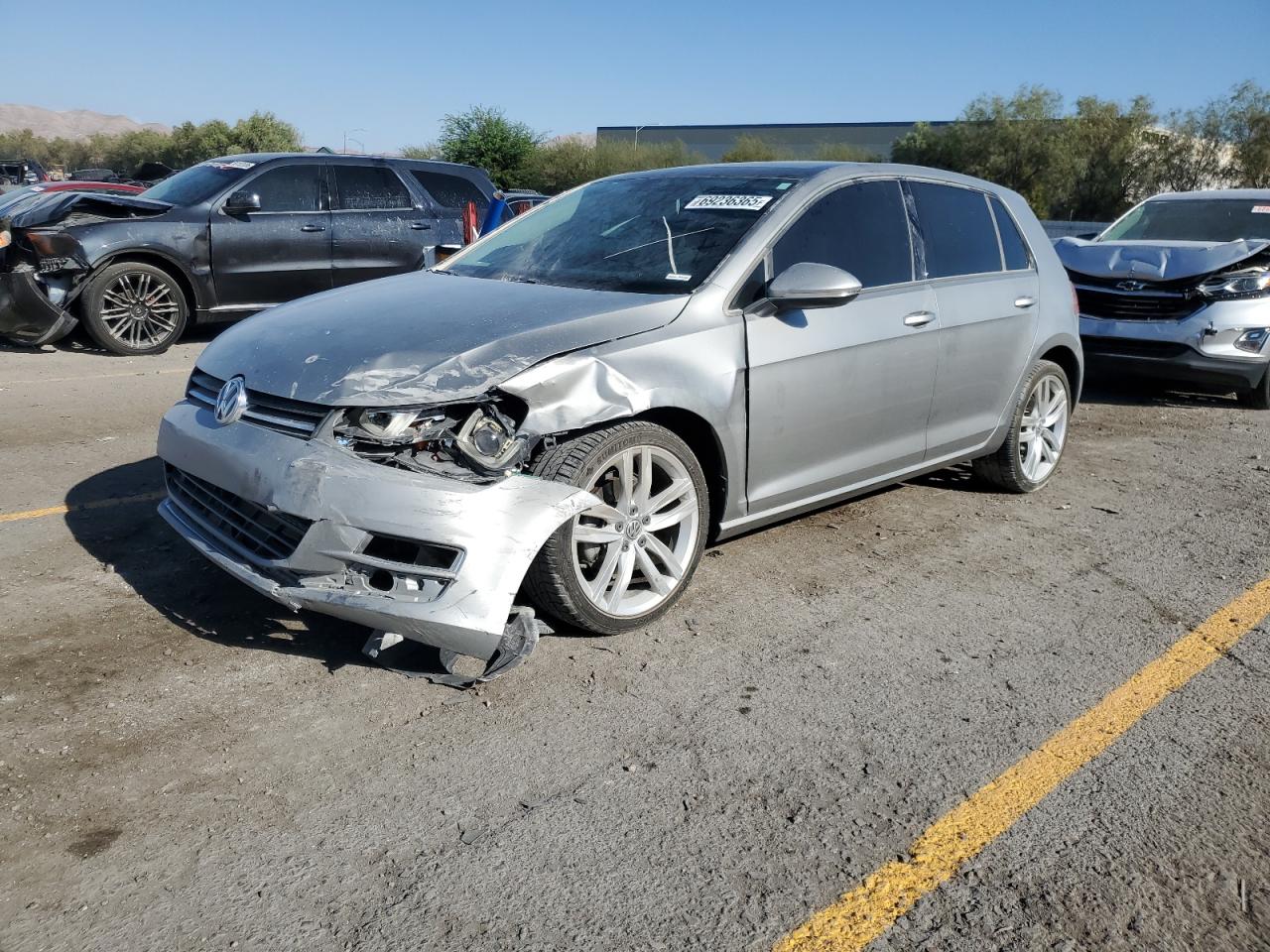 VOLKSWAGEN GOLF 2015