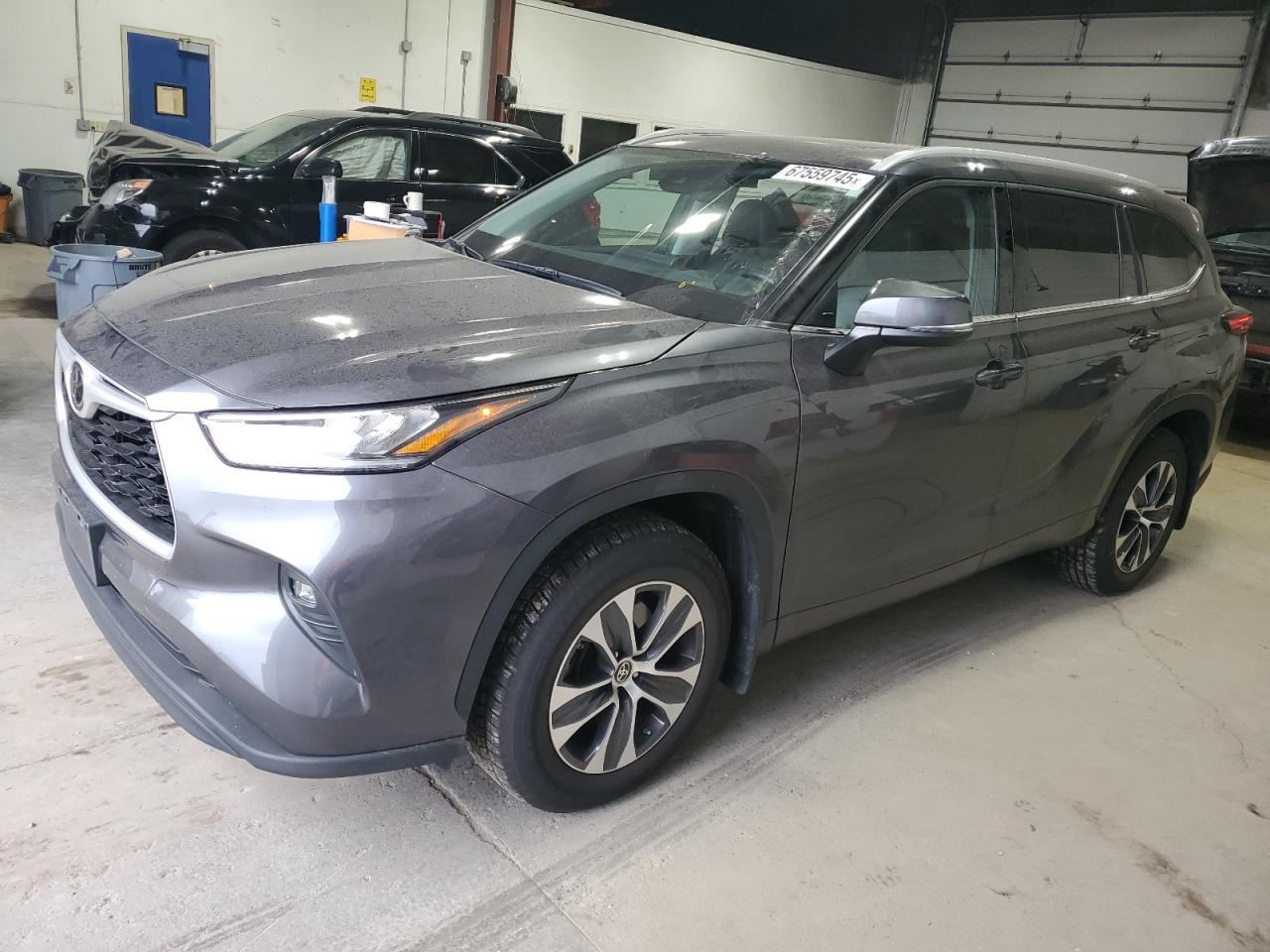 TOYOTA HIGHLANDER 2022