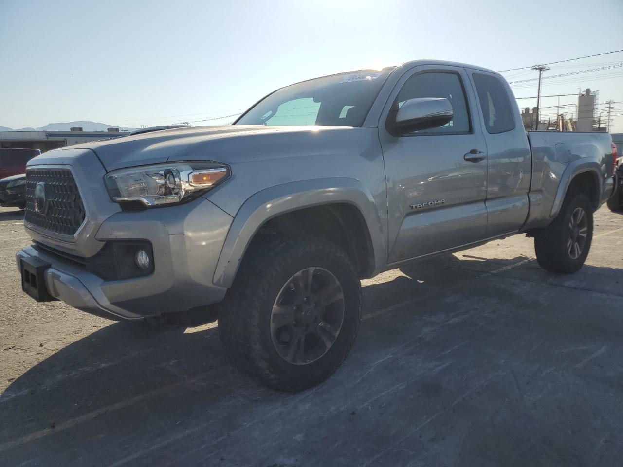 TOYOTA TACOMA ACC 2019