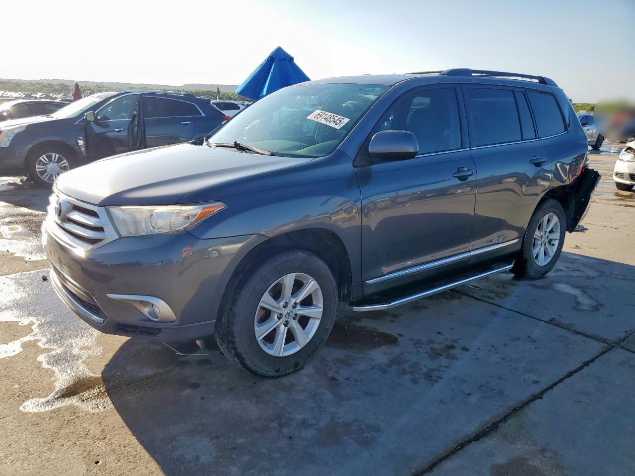 TOYOTA HIGHLANDER 2013
