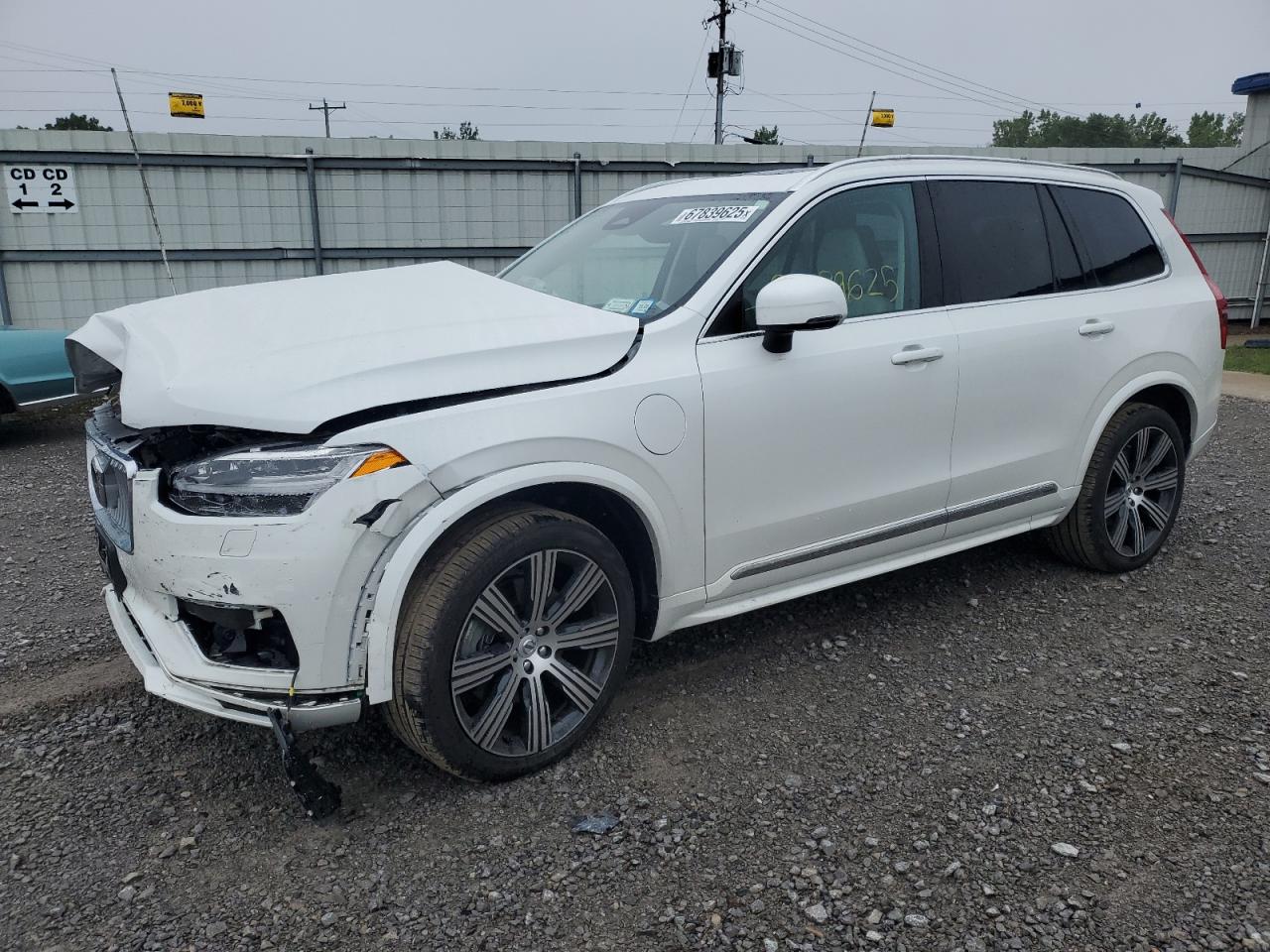 VOLVO XC90 CORE 2025