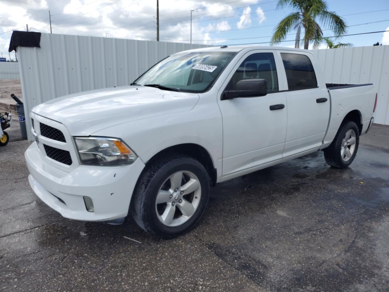 RAM 1500 ST 2014