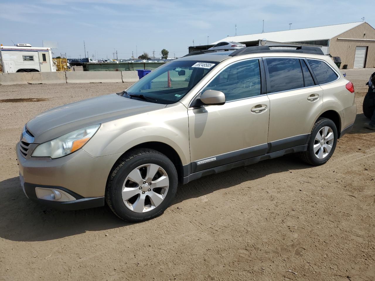 SUBARU OUTBACK 2. 2010