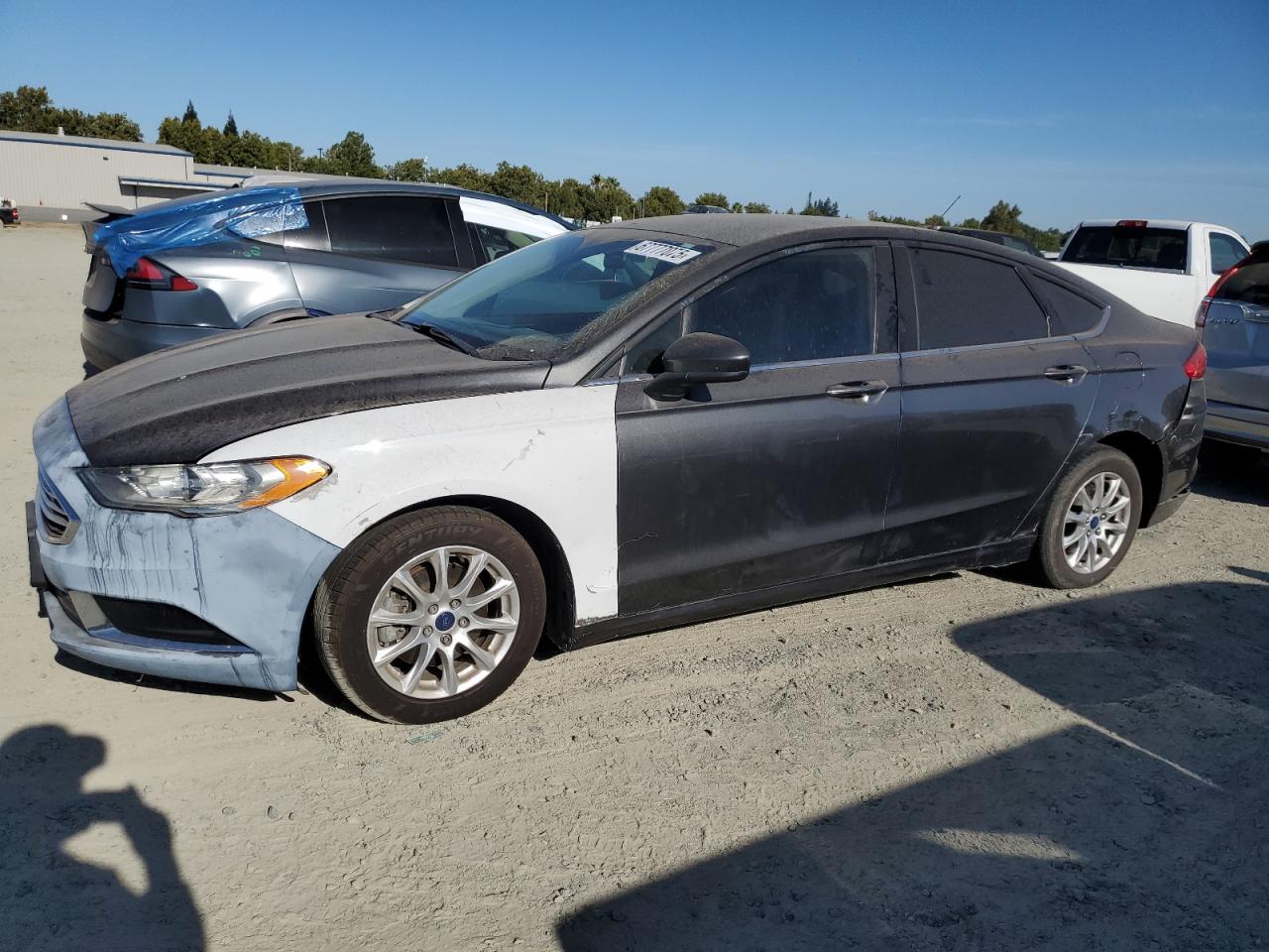 FORD FUSION S 2017