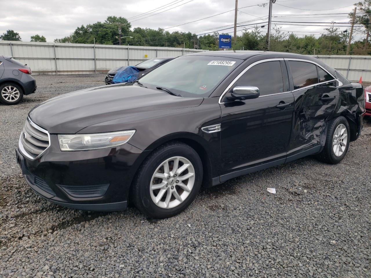 FORD TAURUS SE 2014