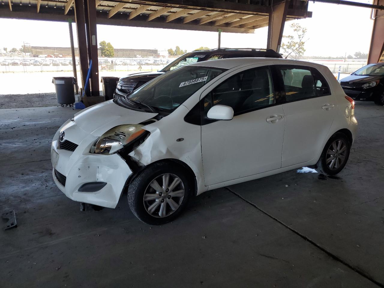 TOYOTA YARIS 2011