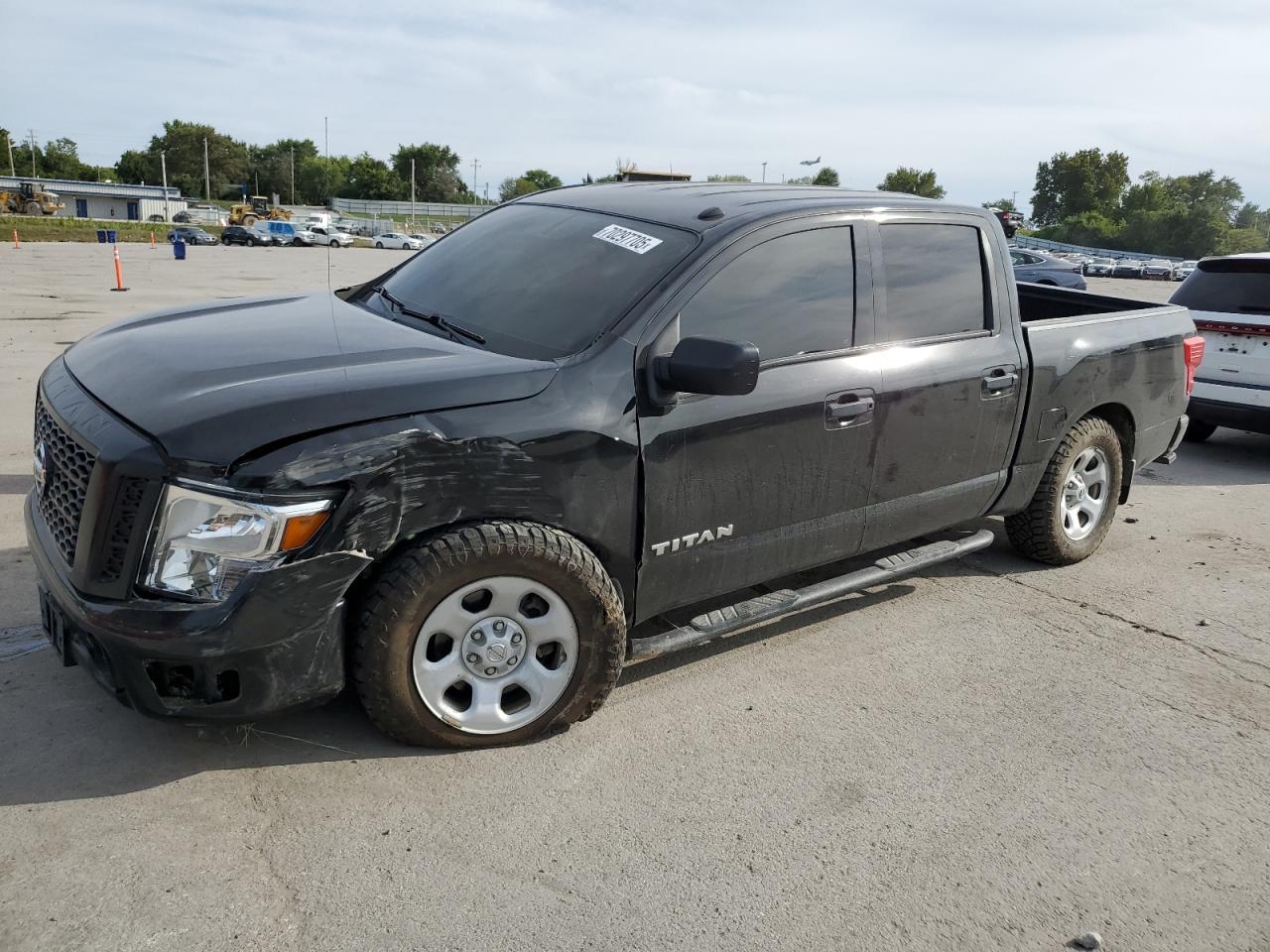 NISSAN TITAN S 2019