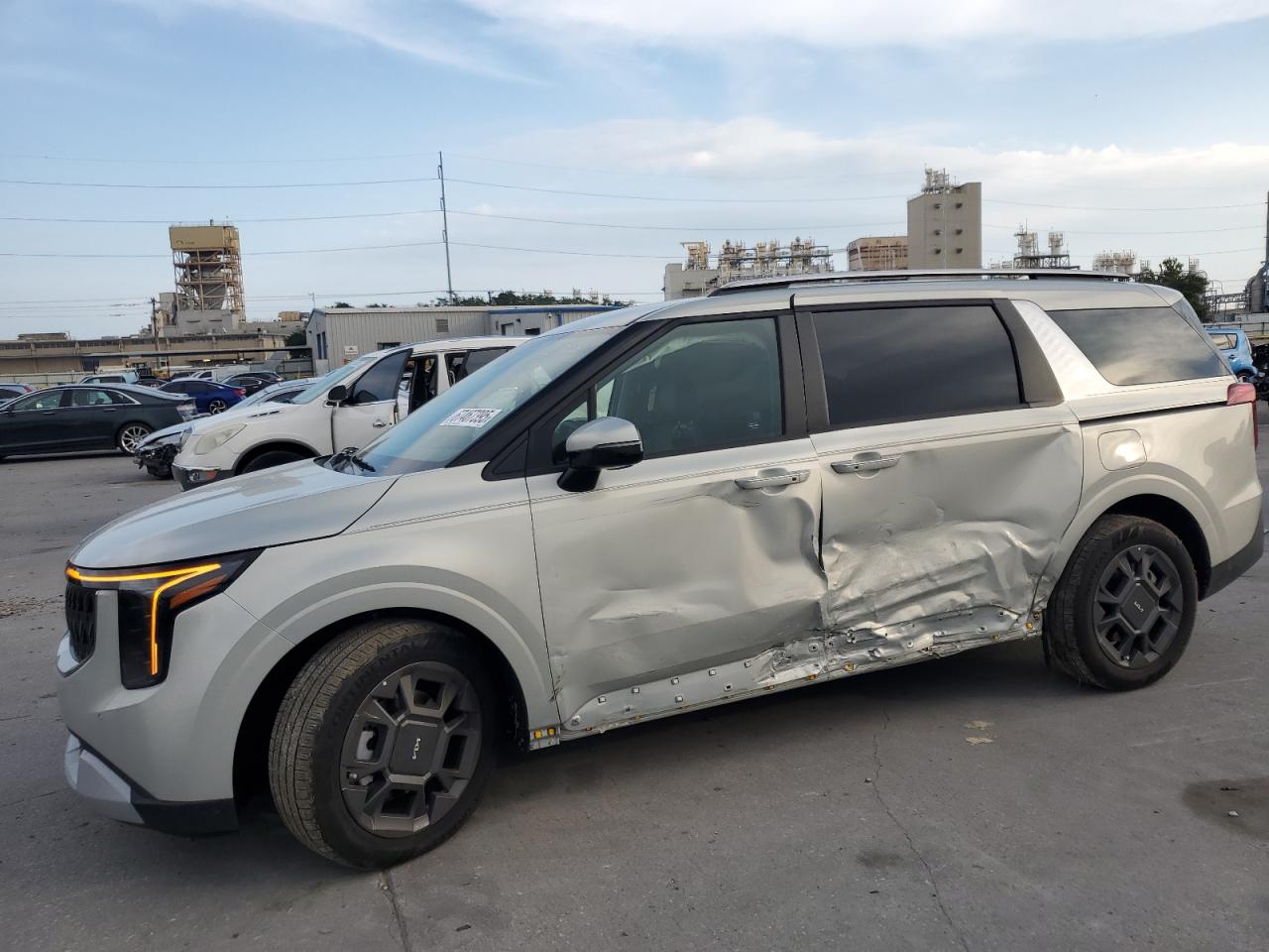 KIA CARNIVAL EX 2025